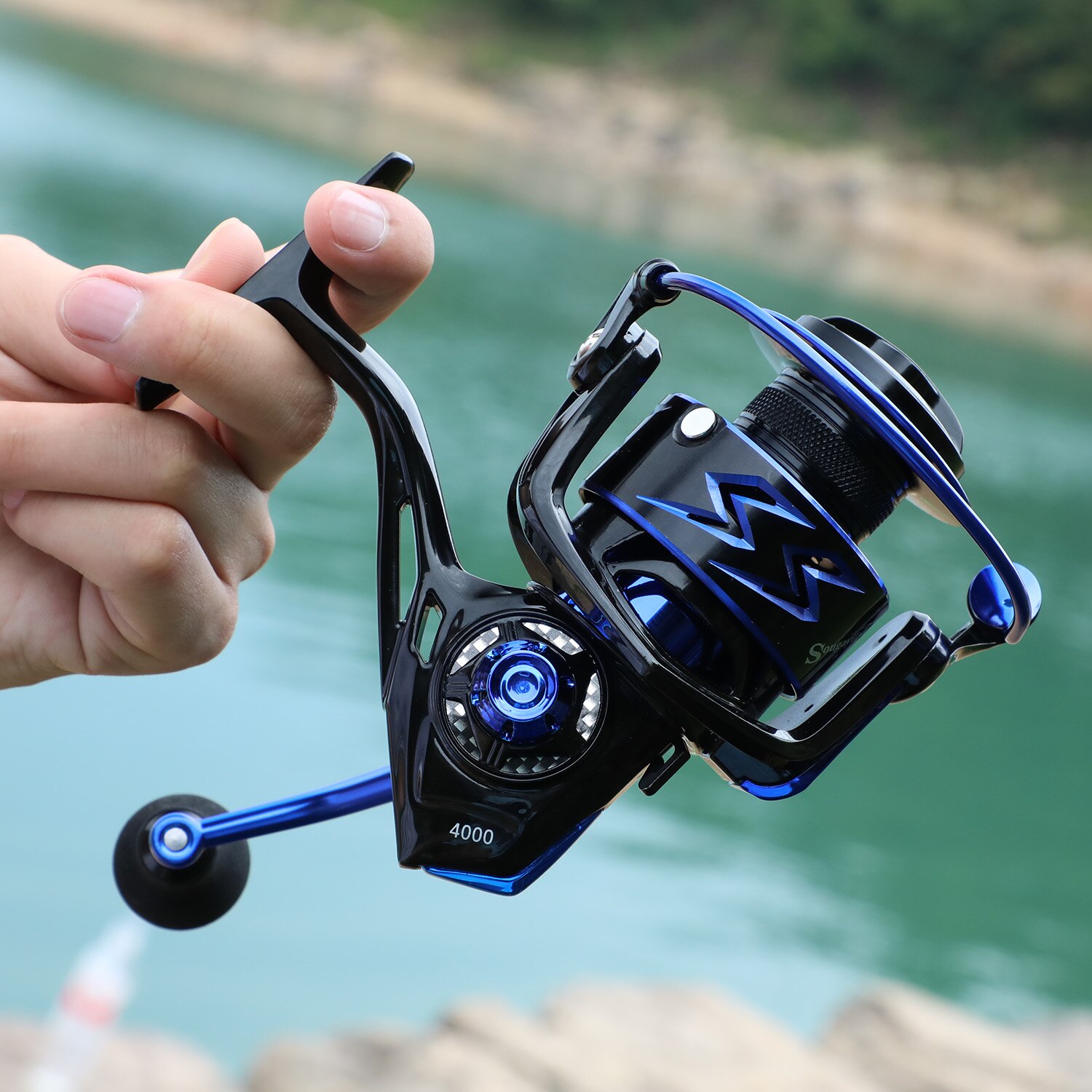 Ultra Light and Smooth Spinning Reel - Image 13